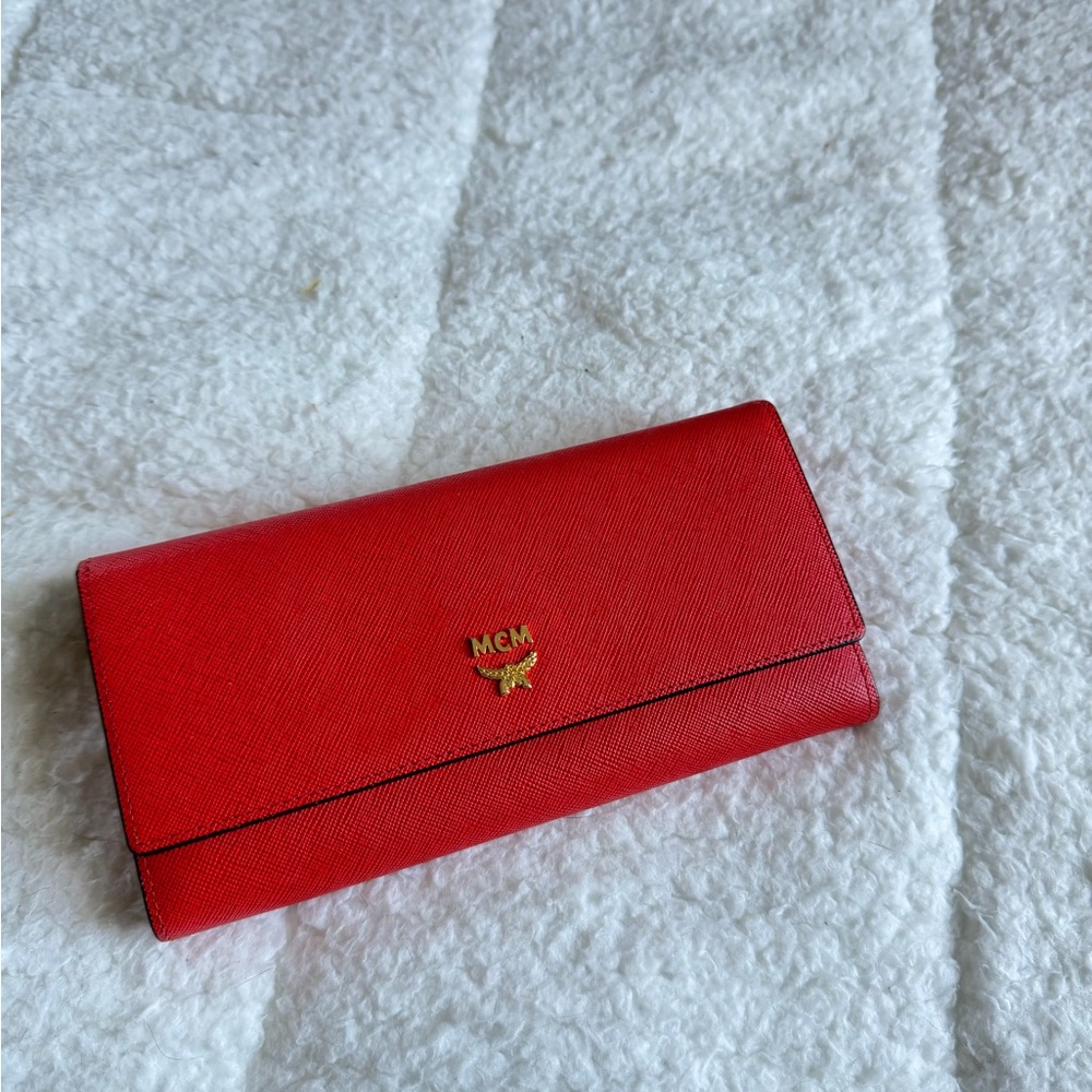 MCM Red/Red Orange Elda Wallet - Picture 3 of 7